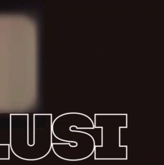 A moment captured by a fan of Zhao Lusi