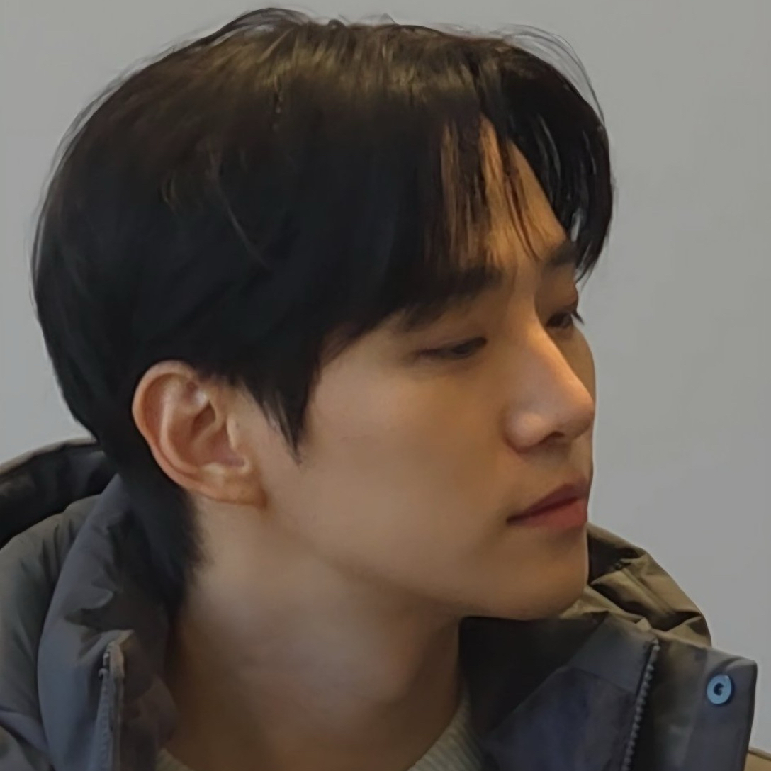 粉丝拍下的李俊昊瞬间