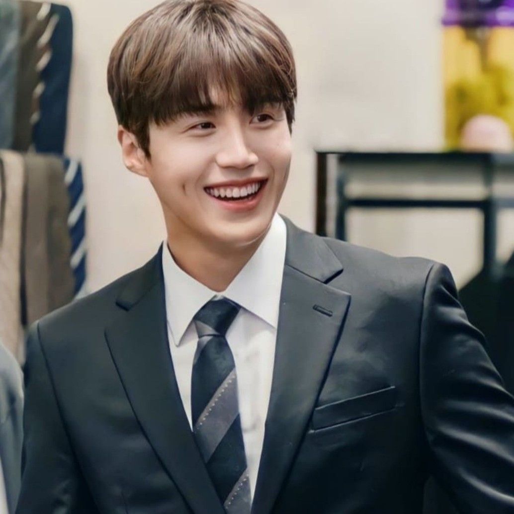 A moment captured by a fan of Kim Seonho