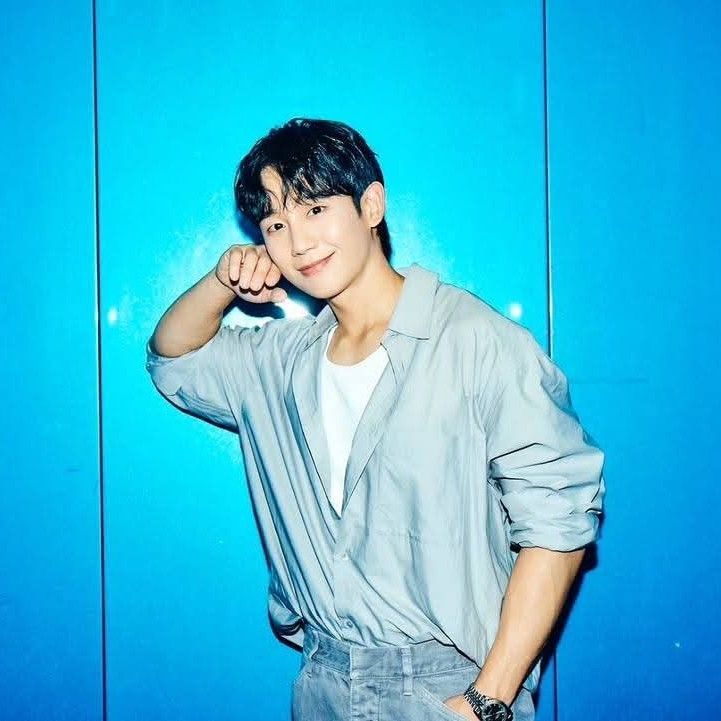 丁海寅的最新照片