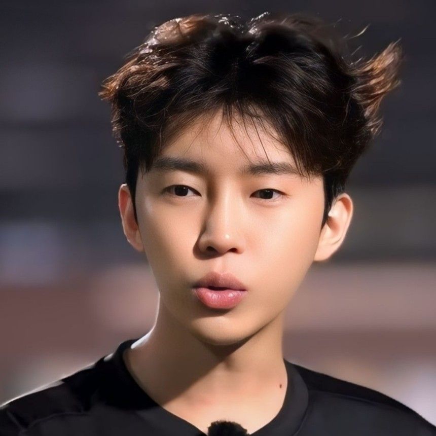 Momen yang diabadikan oleh penggemar Lim Youngwoong