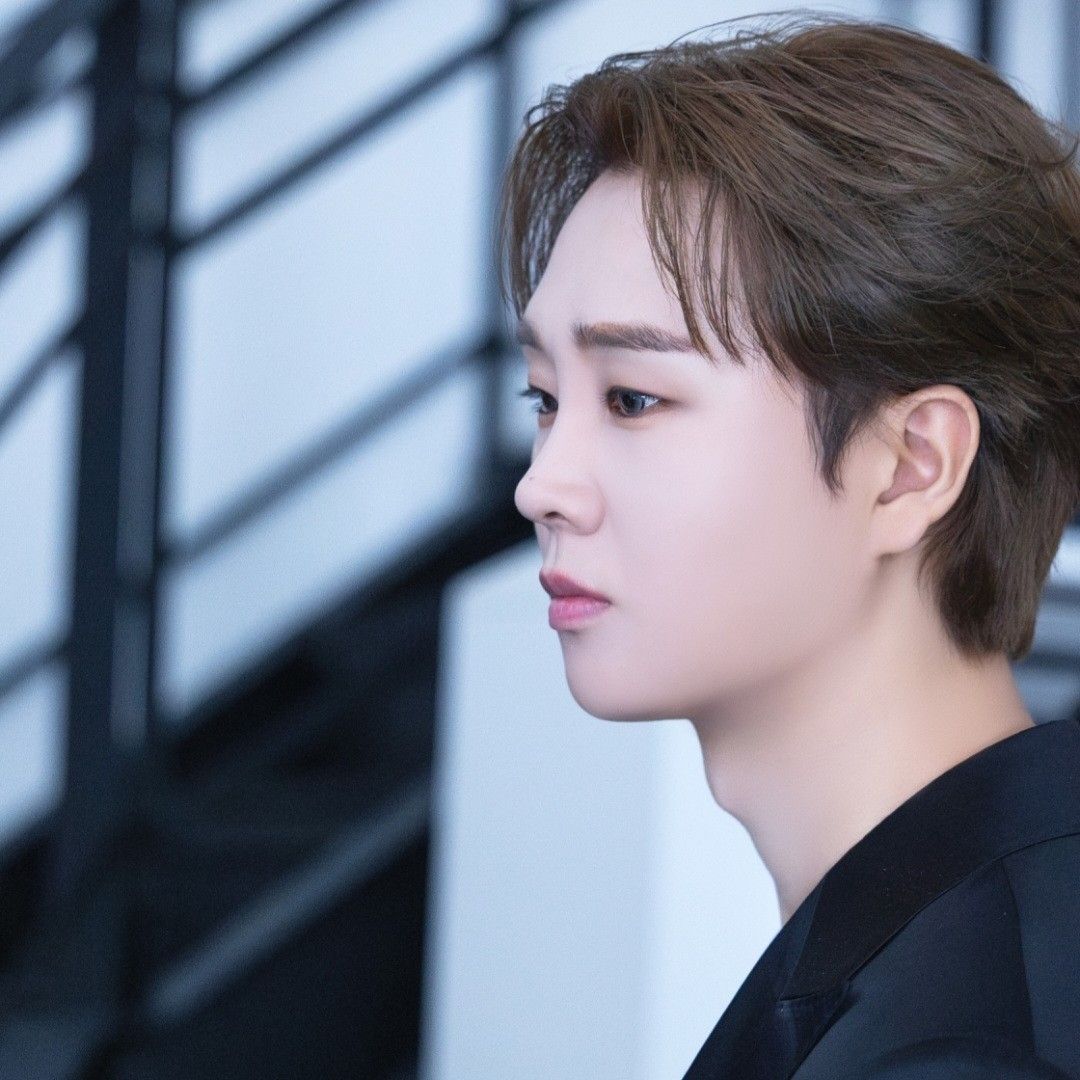 Song Minjun的幕後花絮