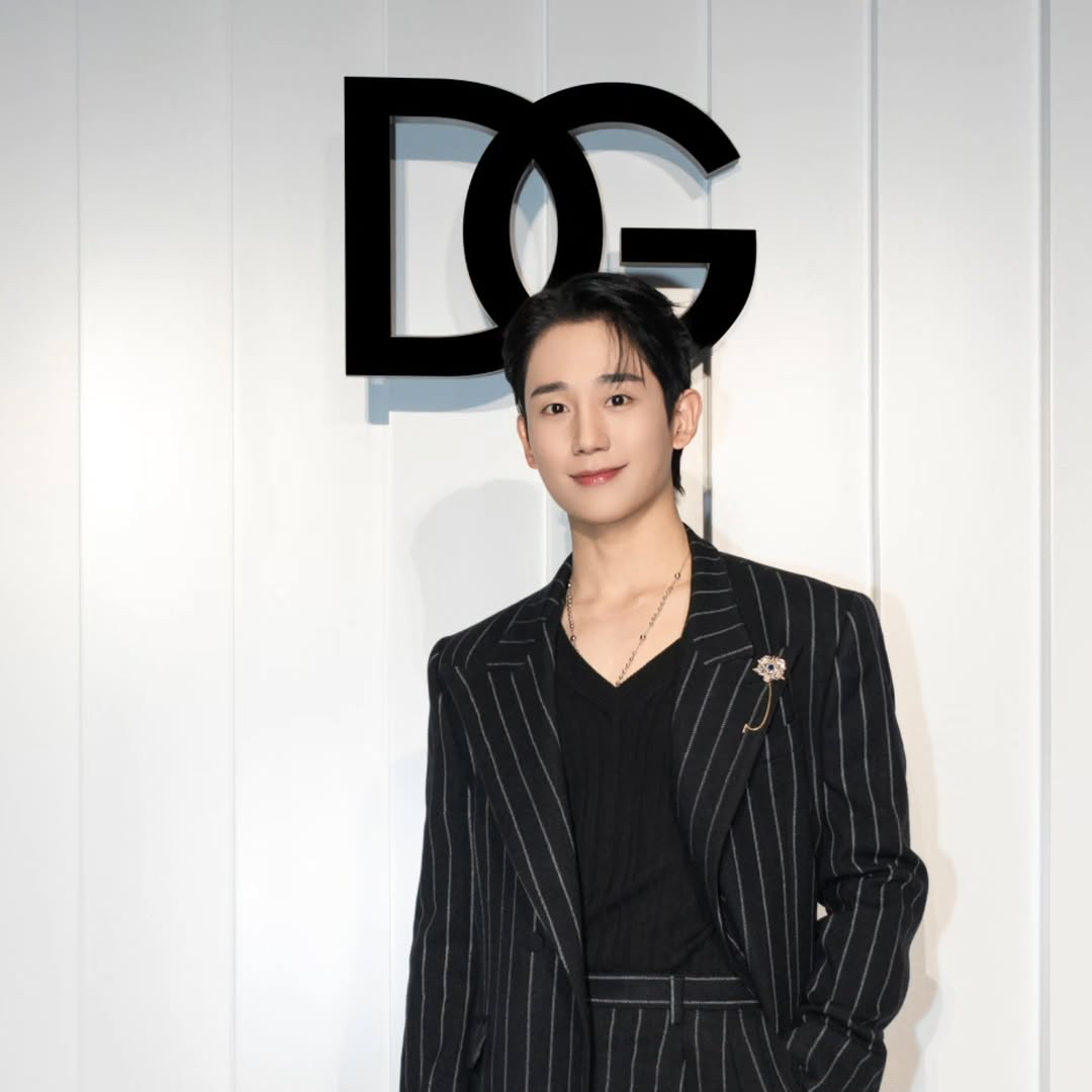 丁海寅的最新照片