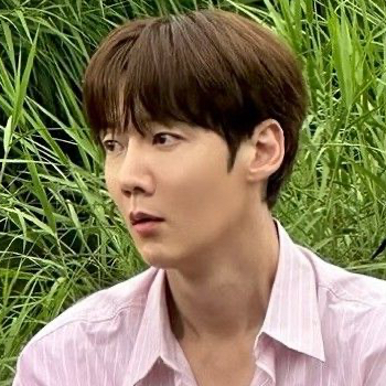 Recent activity shot of Choi Jinhyuk