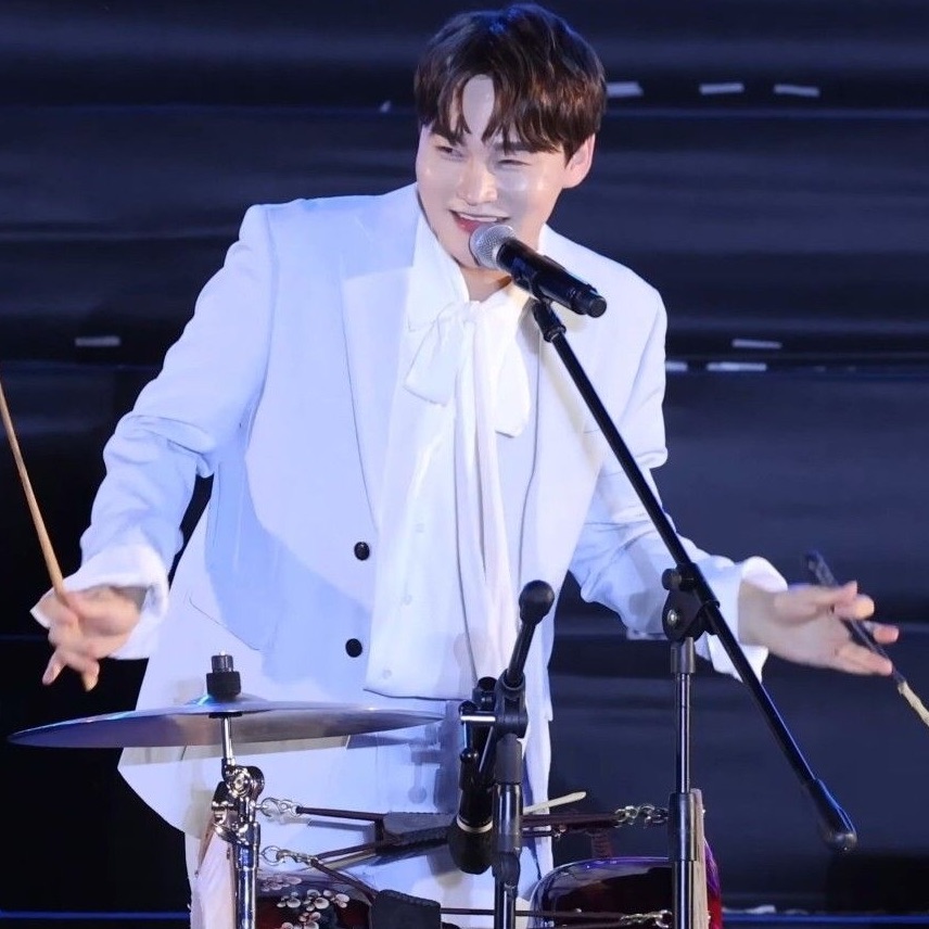 パク・ソジンの最近の活動ショット