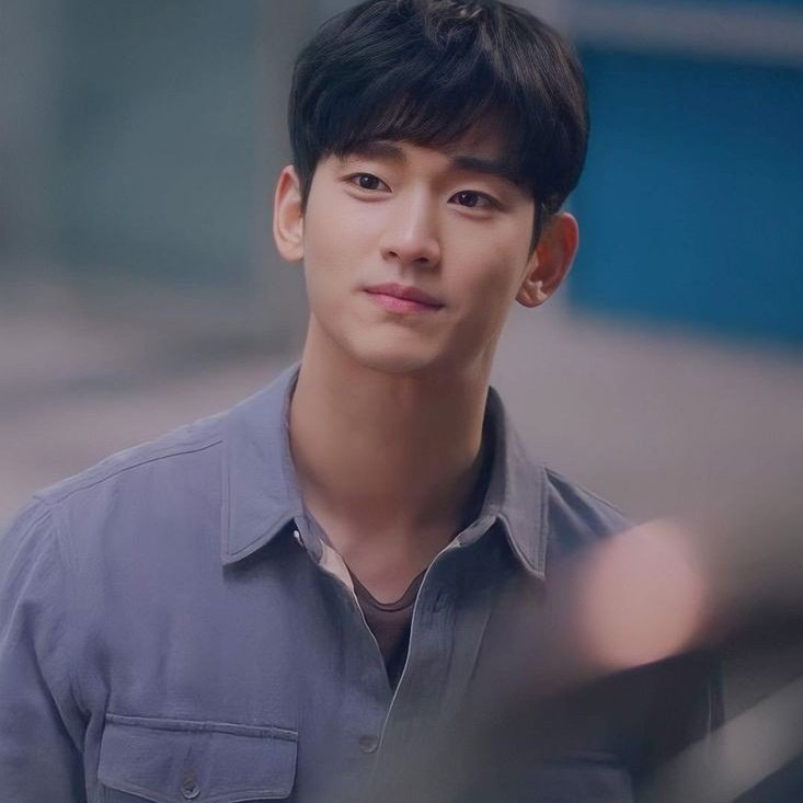 Behind-the-scenes cut of Kim Soohyun