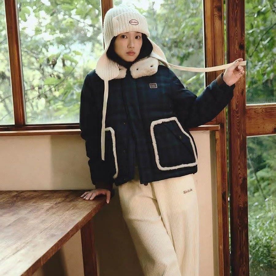 Latest photo of Kim Hyeyoon
