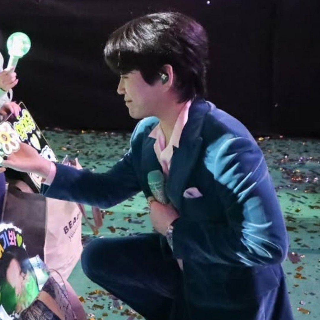 Latest photo of Hwang Youngwoong