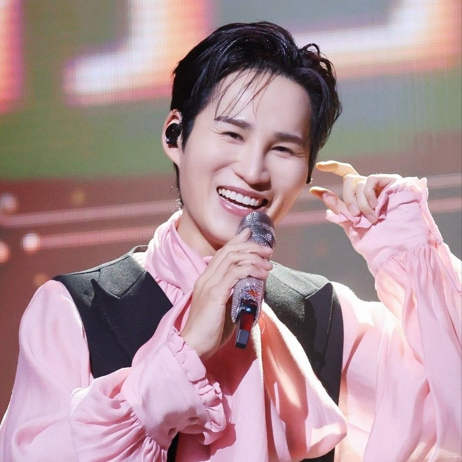 Cuplikan di balik layar dari Kim Heejae