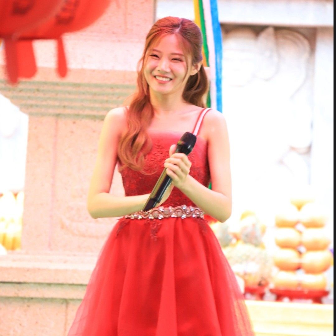 Recent activity shot of Bae Ahyeon