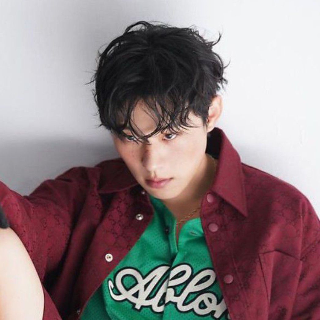 Recent activity shot of Kim Sungcheol