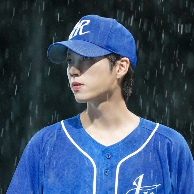Behind-the-scenes cut of Nam Woohyun