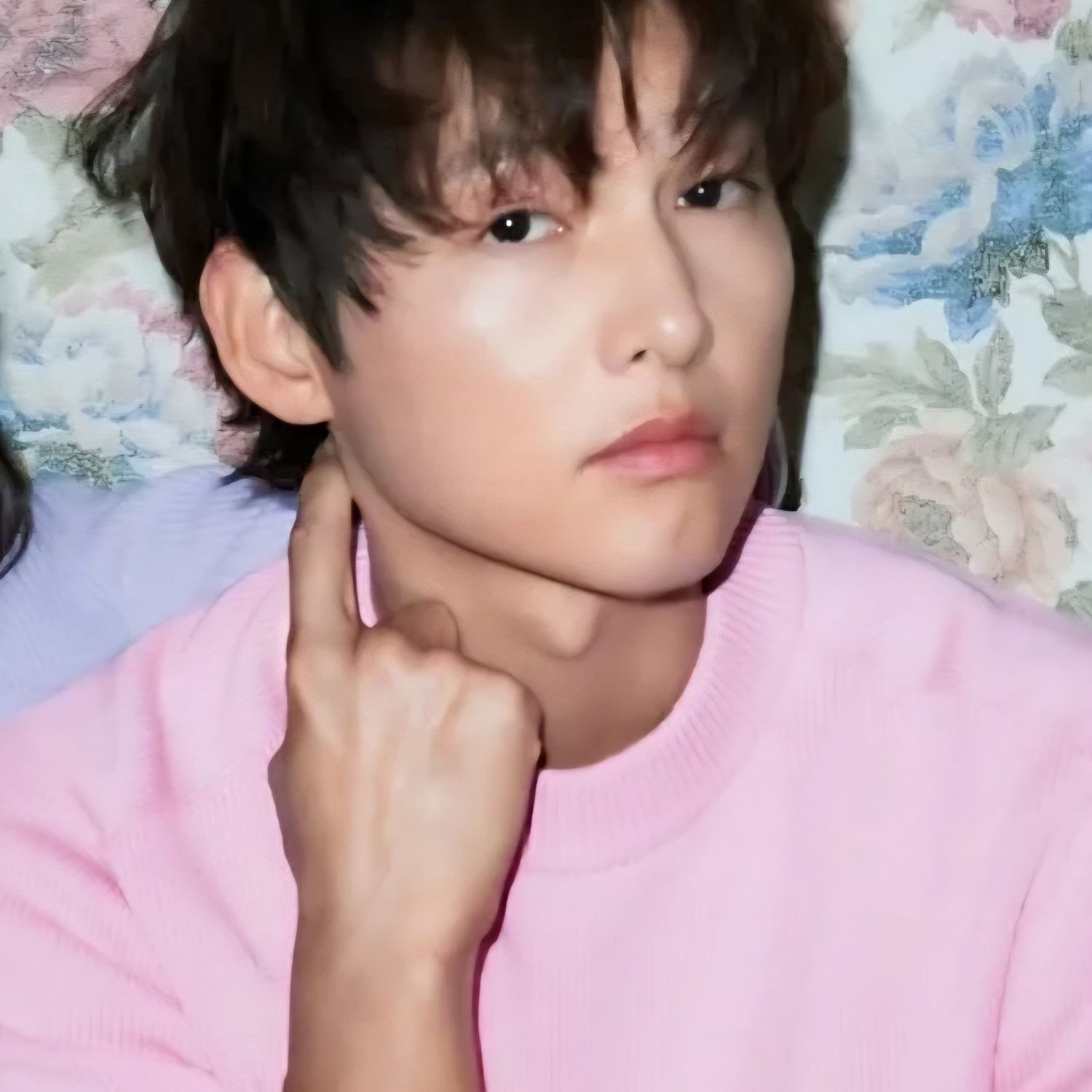 Behind-the-scenes cut of Song Joongki