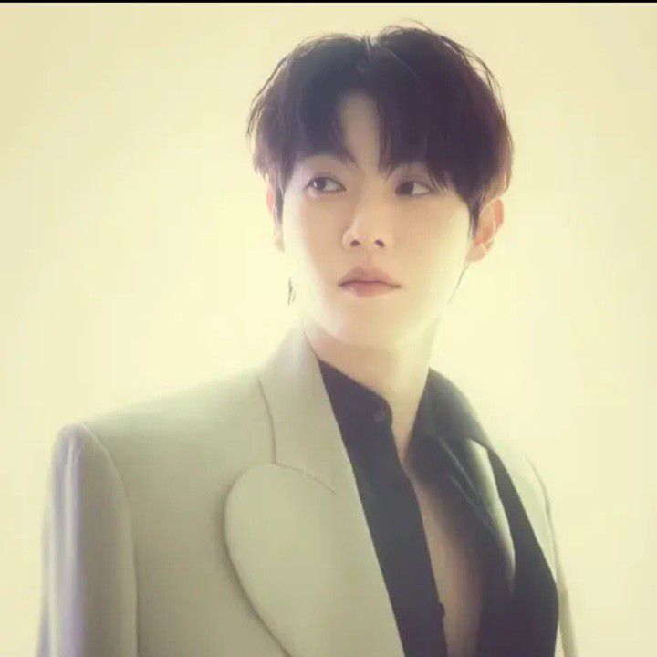 Behind-the-scenes cut of Son Taejin