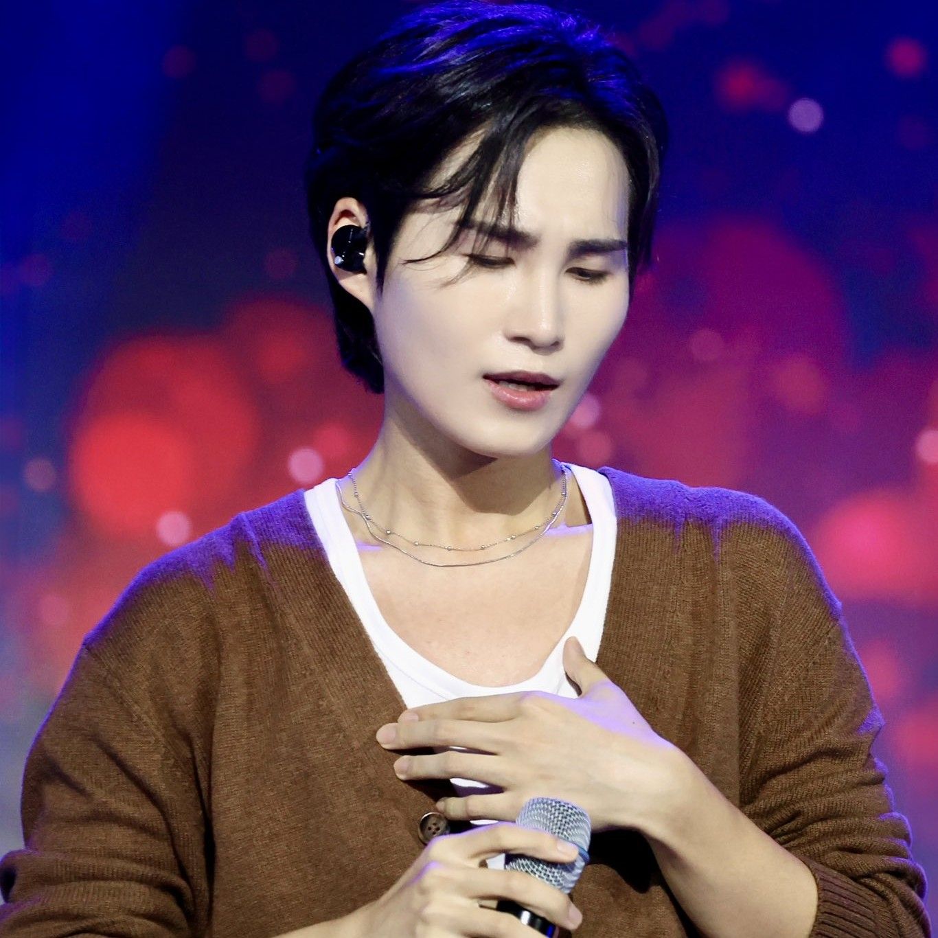 A moment captured by a fan of Kim Heejae