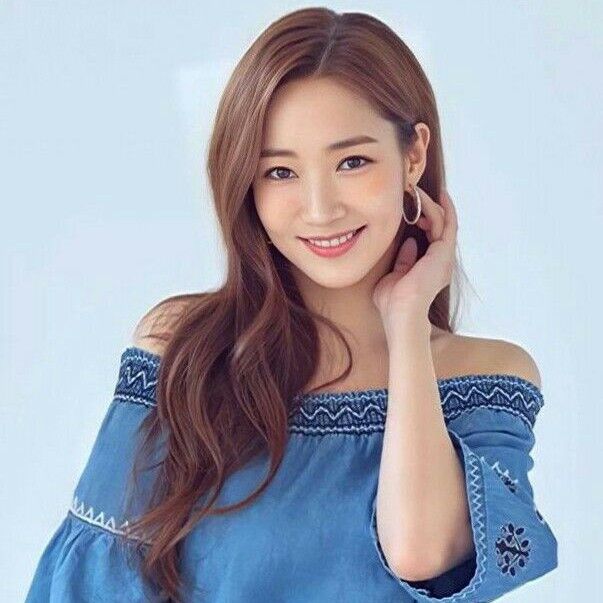Latest photo of Park Minyoung