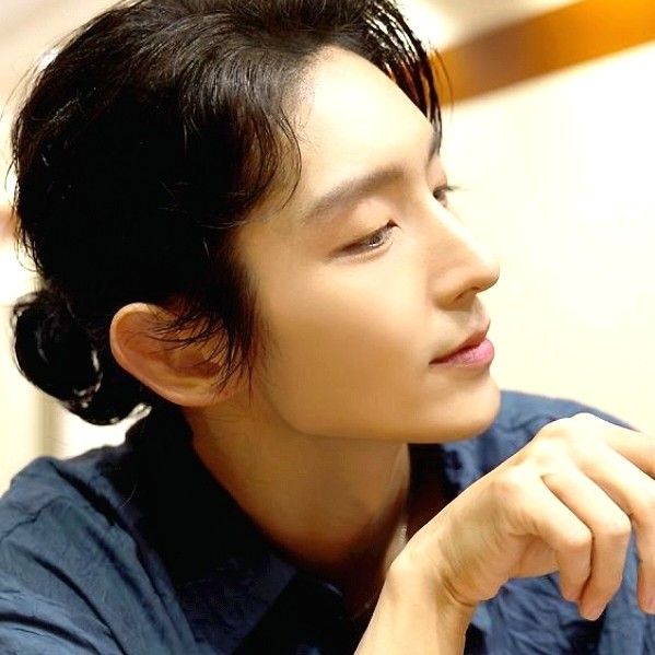 Recent activity shot of Lee Joongi