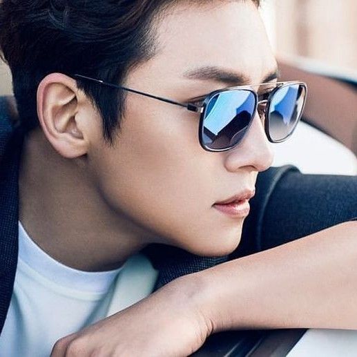 Behind-the-scenes cut of Ji Changwook