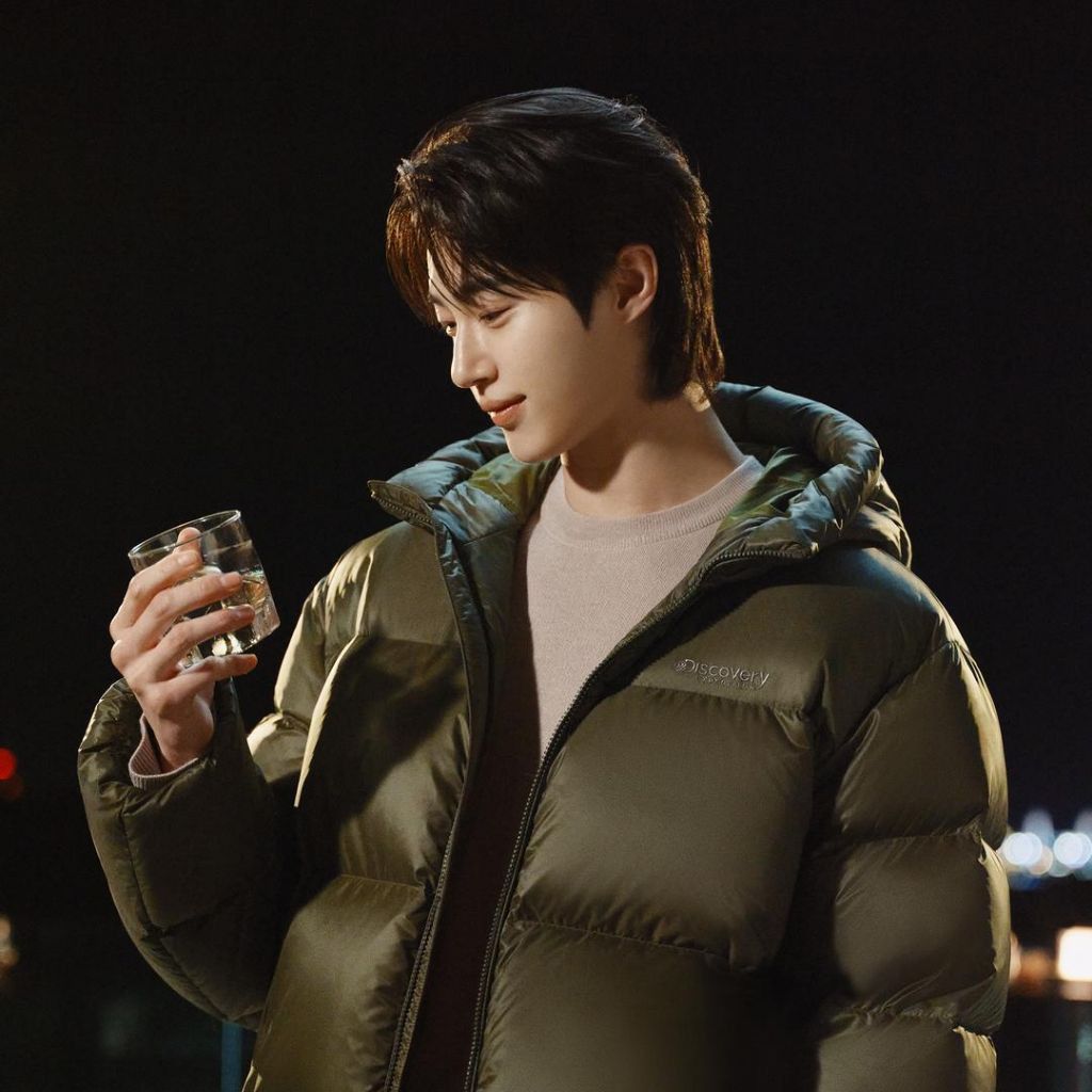 Recent activity shot of Byeon Wooseok