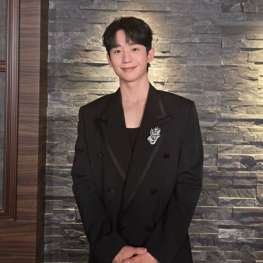 丁海寅的最新照片