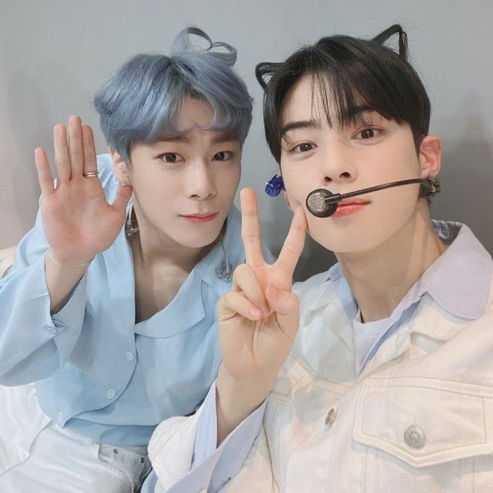 Latest photo of Cha Eunwoo