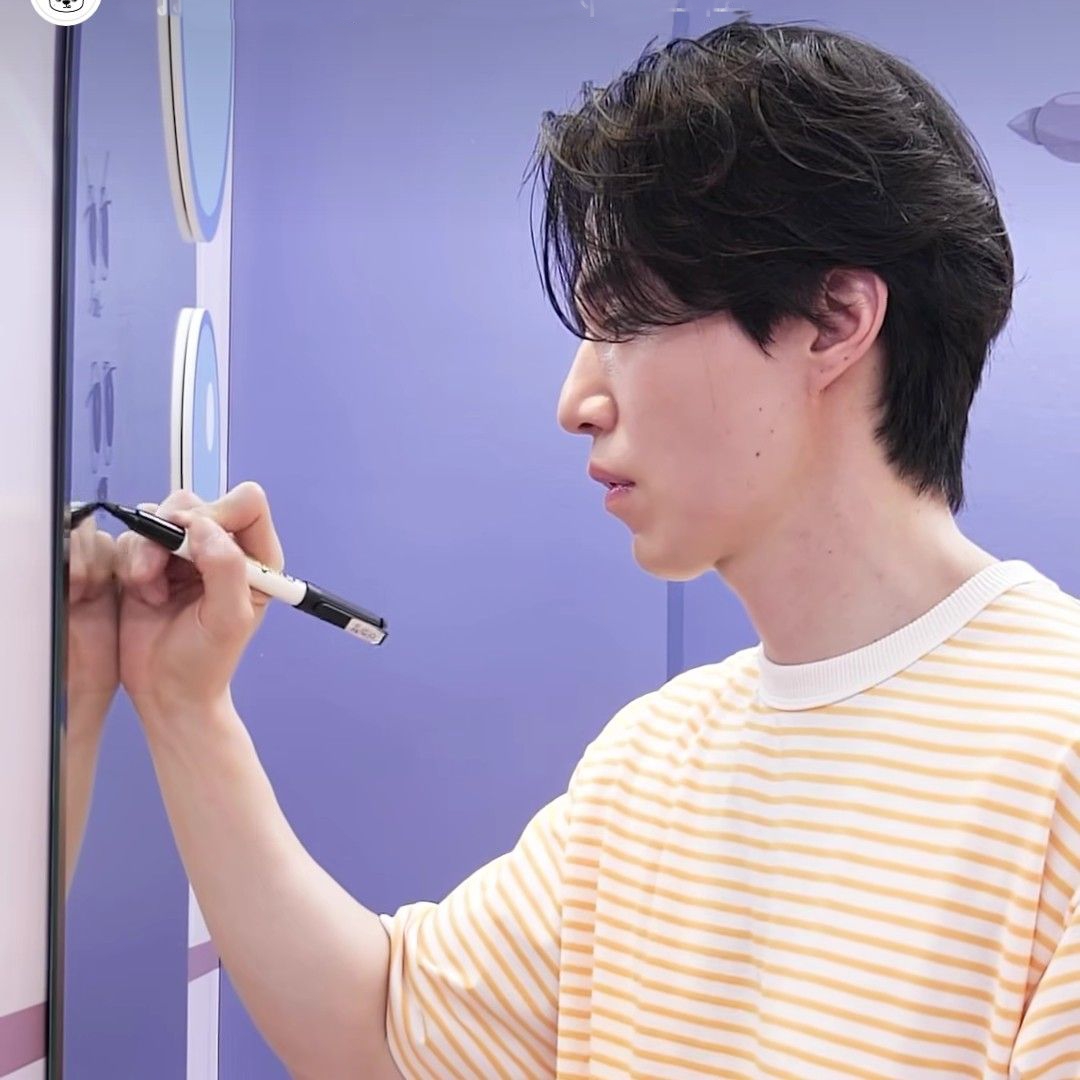Latest photo of Lee Dongwook
