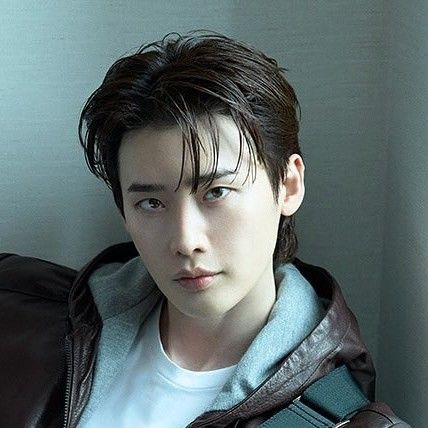 A moment captured by a fan of Lee Jongsuk