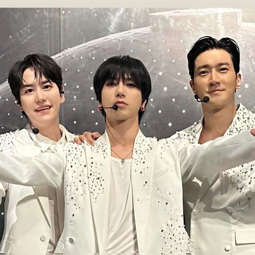 Latest photo of Choi Siwon