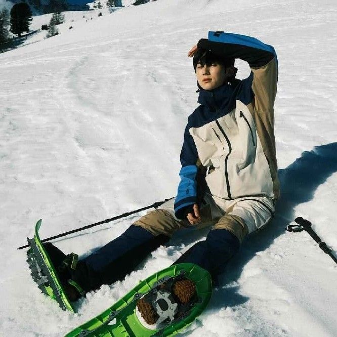 Behind-the-scenes cut of Hwang Minhyun