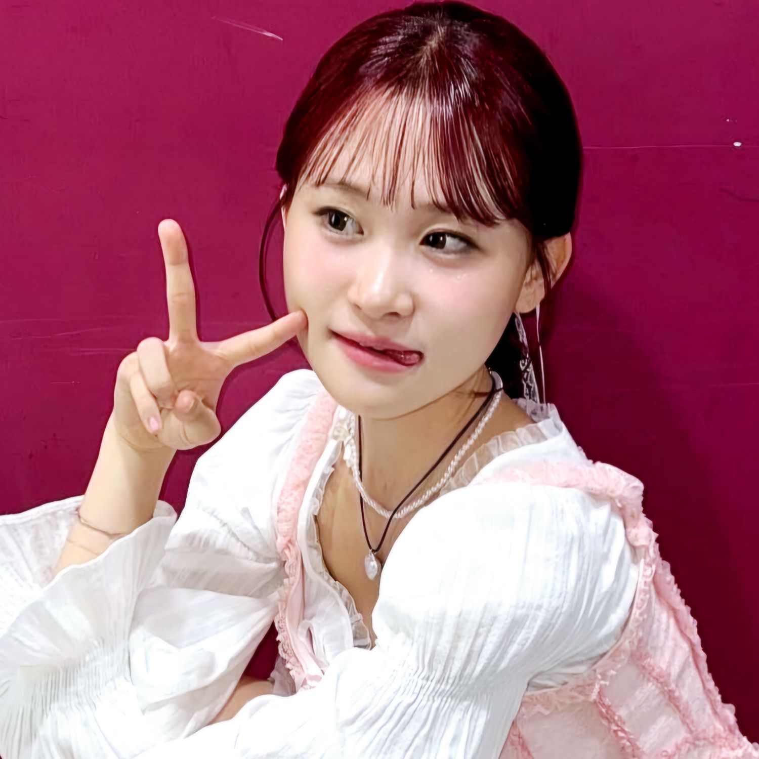 김다현의 비하인드 컷