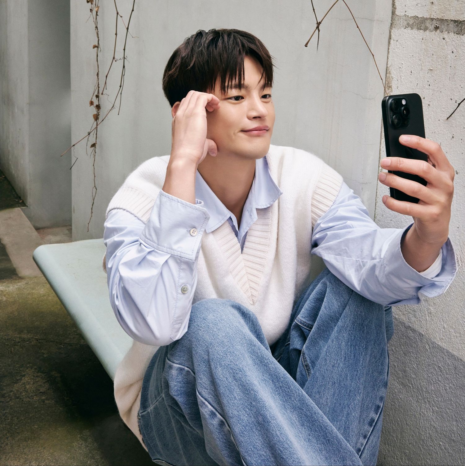 Behind-the-scenes cut of Seo Inguk