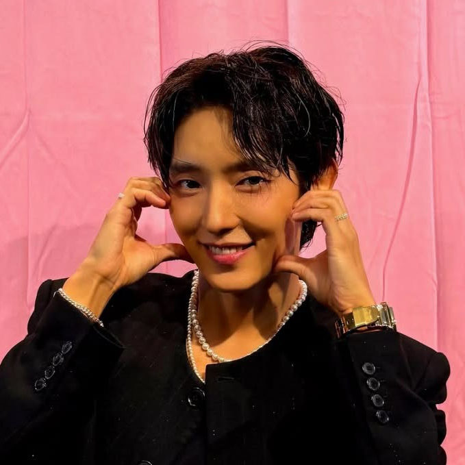 Recent activity shot of Lee Joongi
