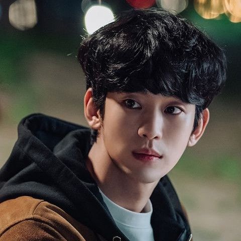 Recent activity shot of Kim Soohyun