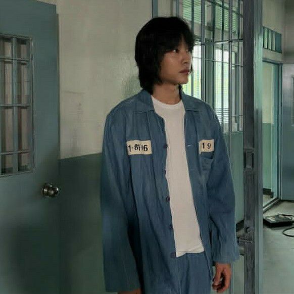 Latest photo of Lee Jongwon