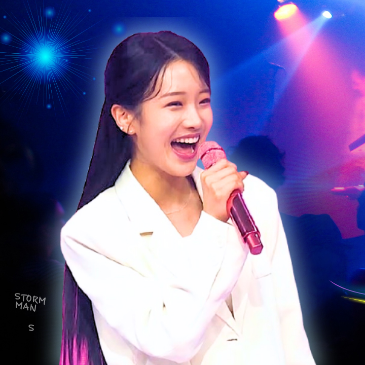 Behind-the-scenes cut of Kim Soyeon (2004)