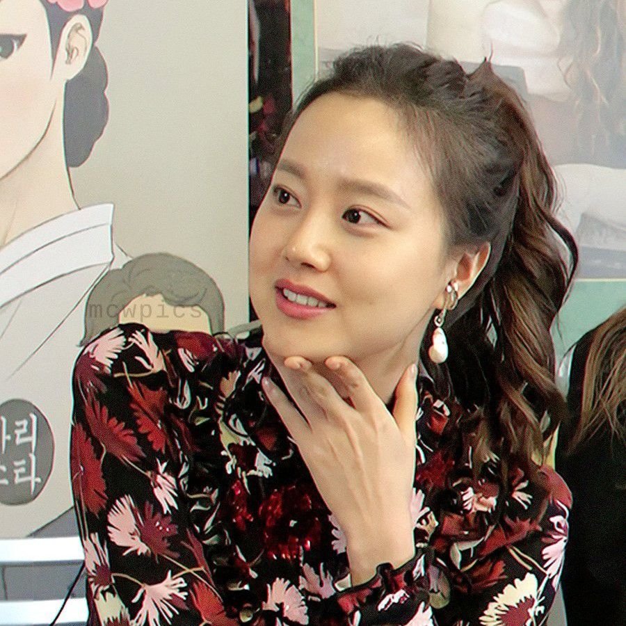A moment captured by a fan of Moon Chaewon