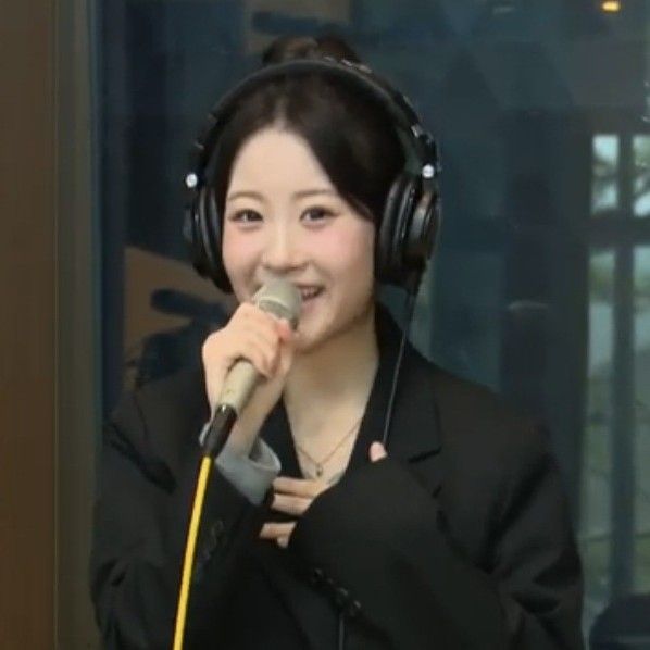 Foto terbaru dari Oh Yujin