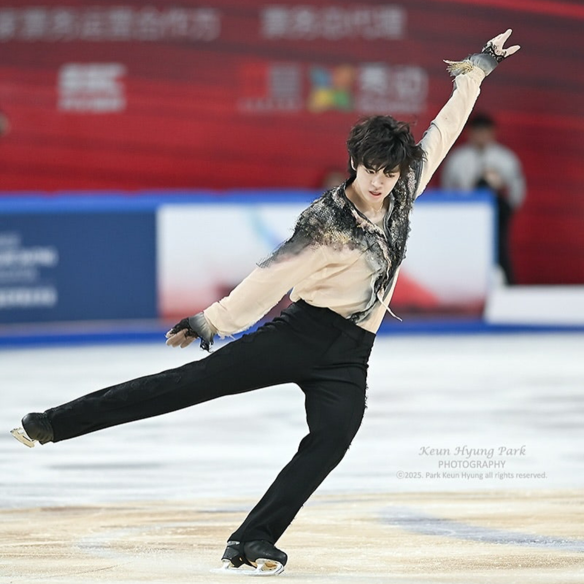 Behind-the-scenes cut of Cha Junhwan