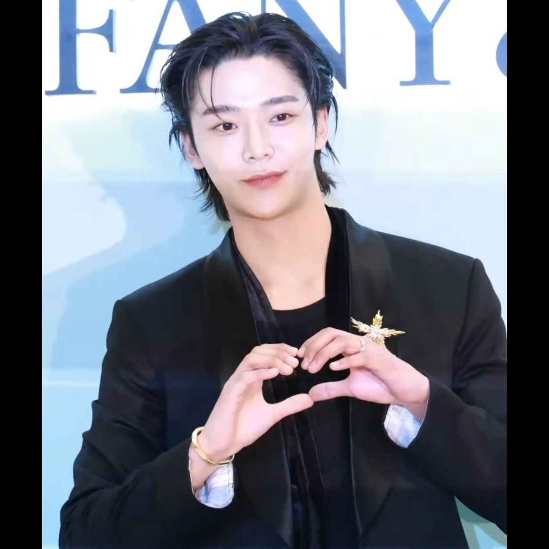 Recent activity shot of Rowoon