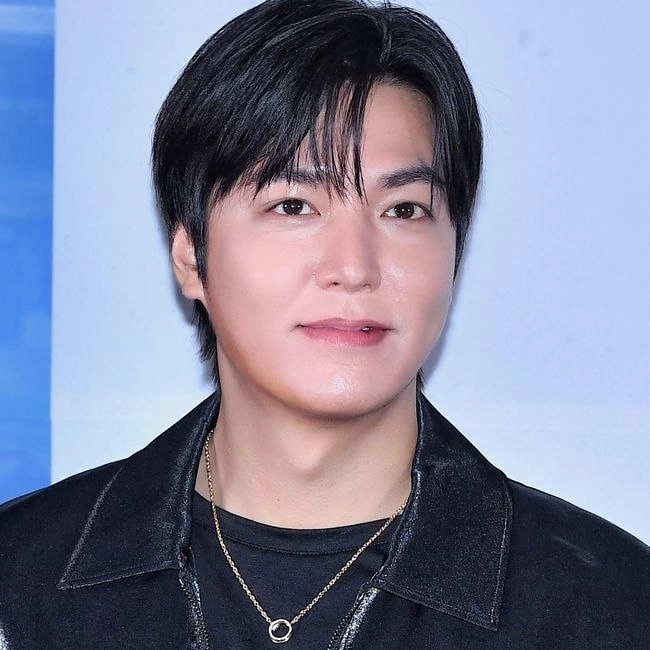 イ・ミンホのビハインドカット