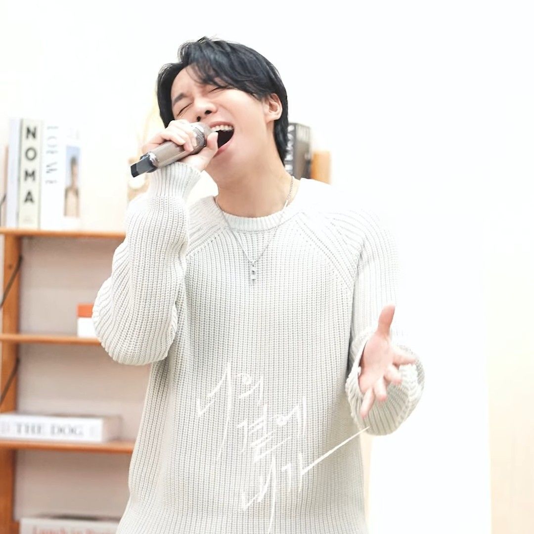 粉丝拍下的李升基瞬间