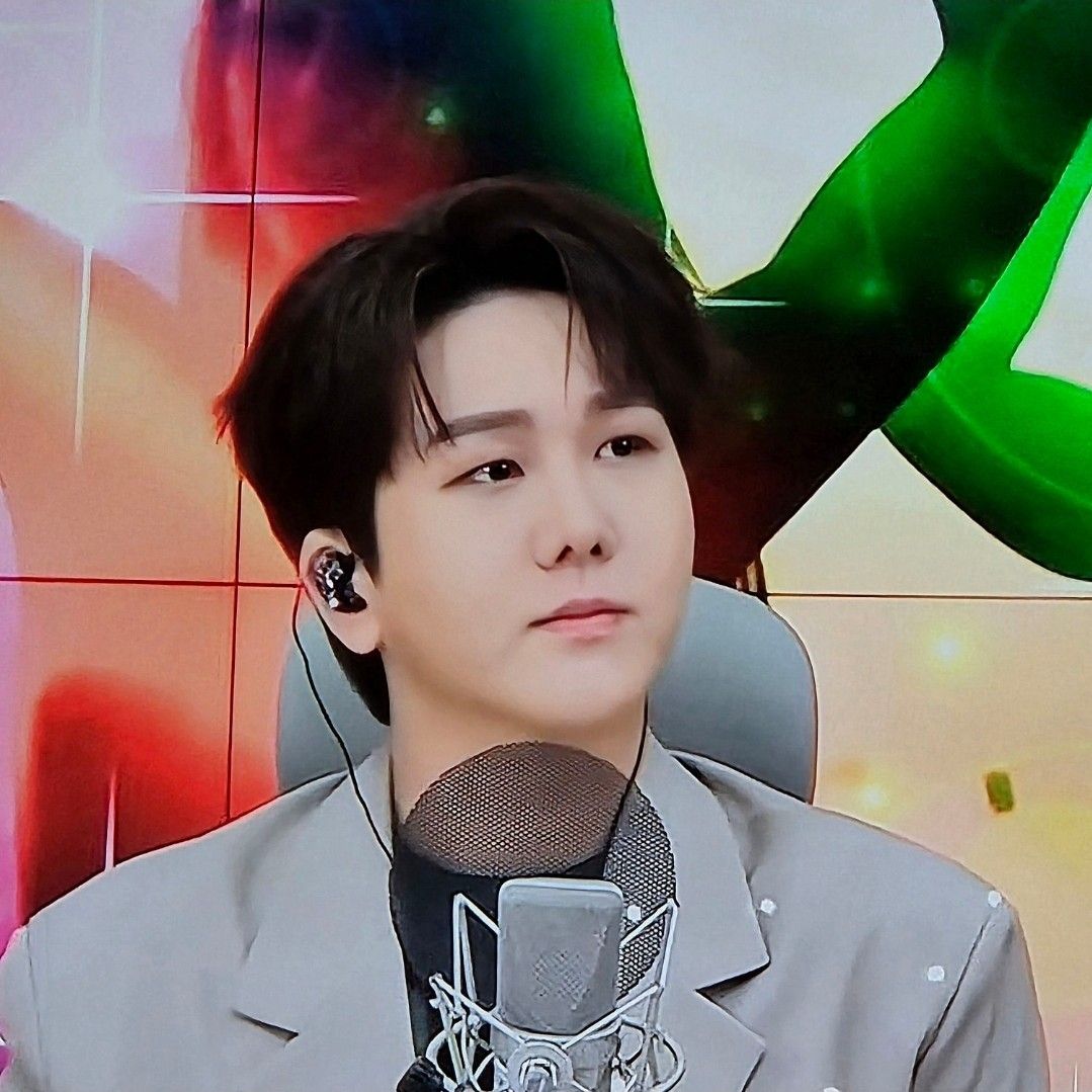 キム・スチャンの最近の活動ショット