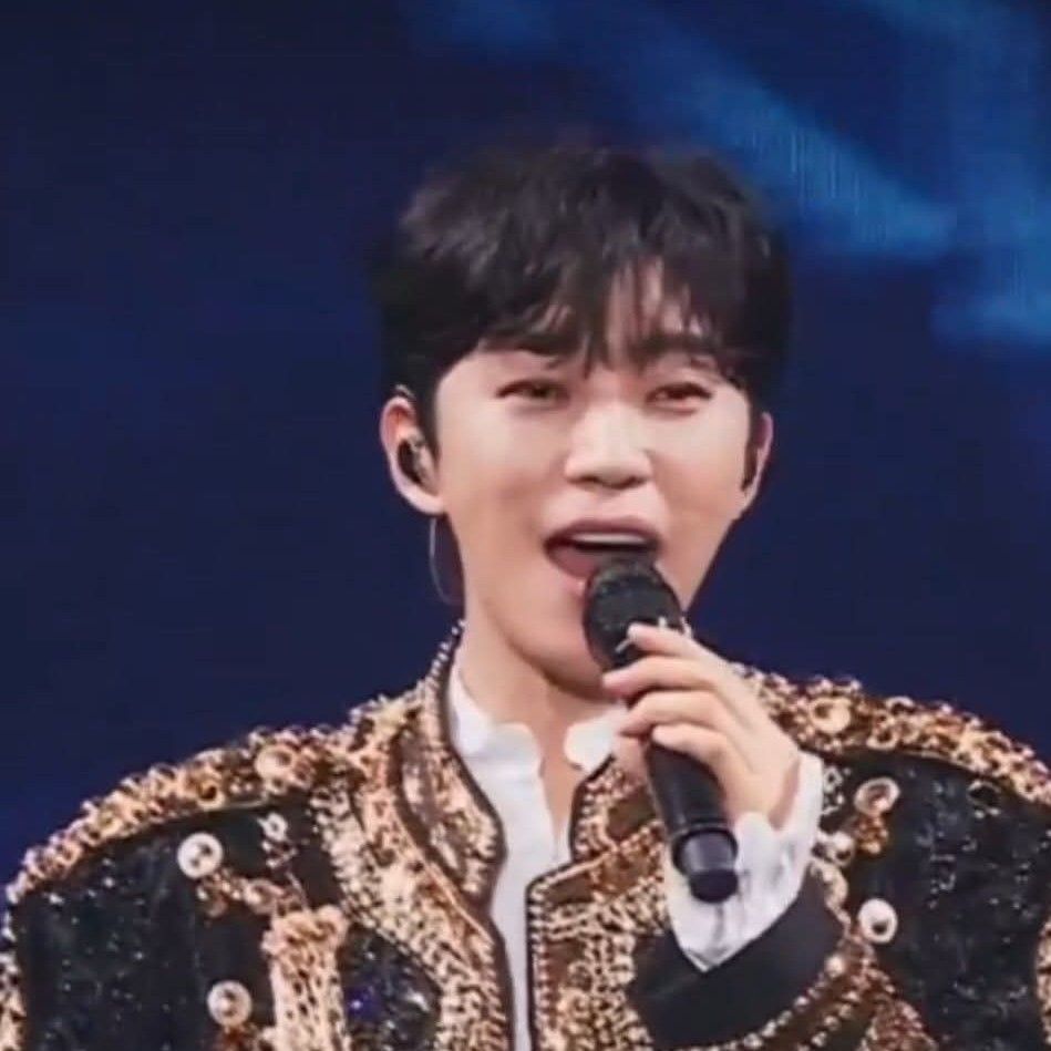 임영웅의 최신 사진