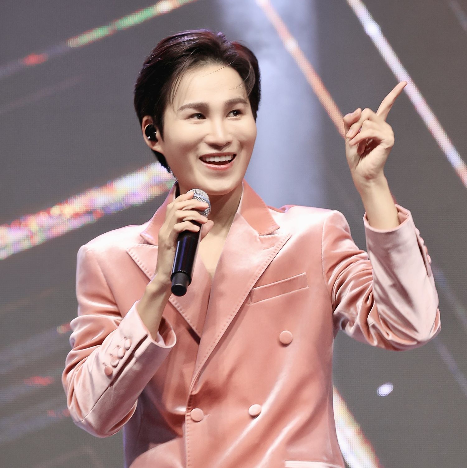 김희재의 최신 사진