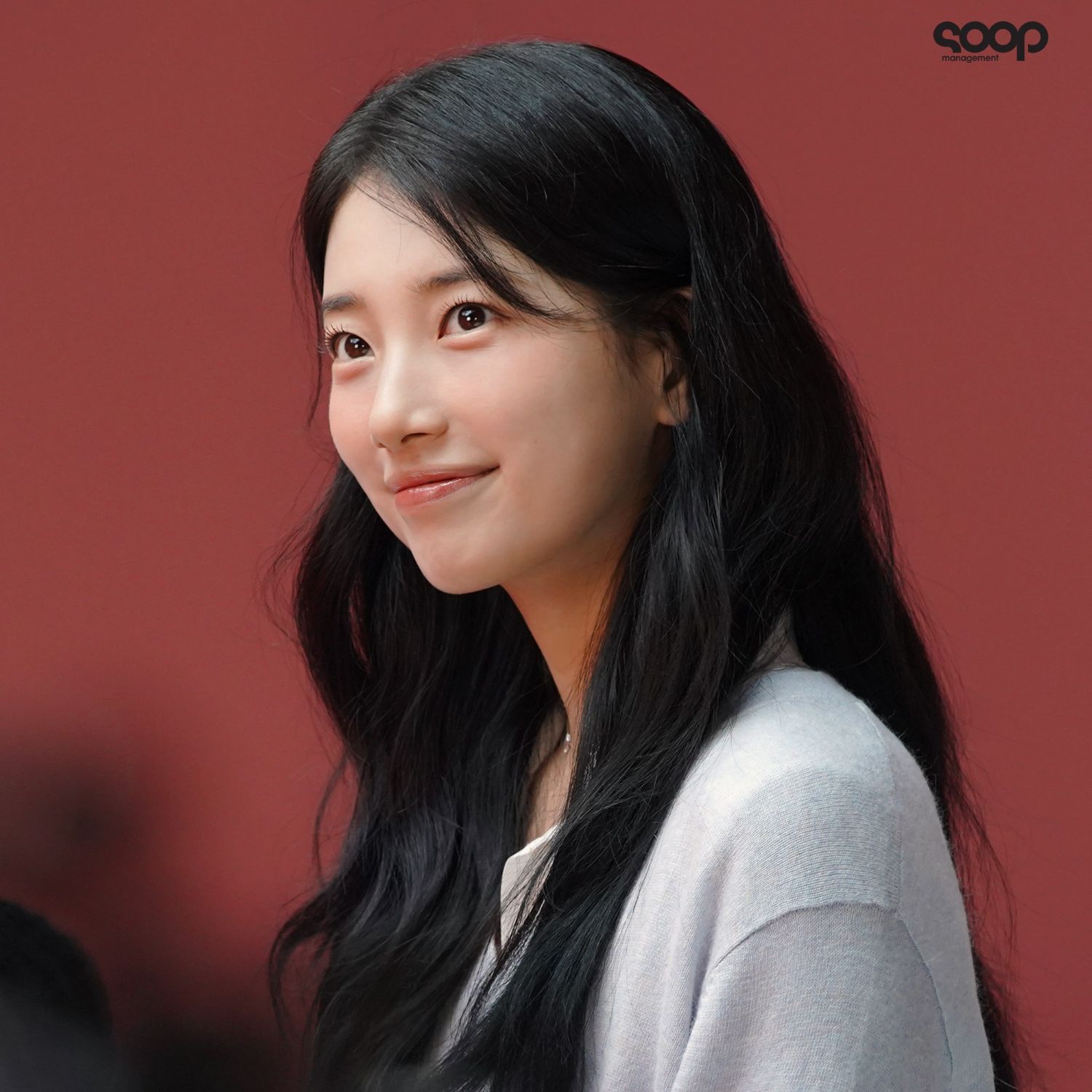 A moment captured by a fan of Bae Suzy