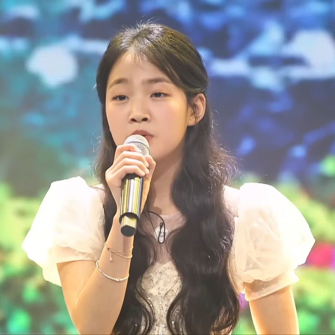 Latest photo of Kim Taeyeon