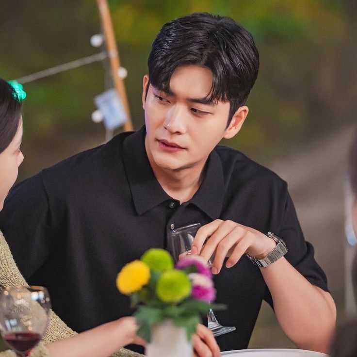 Behind-the-scenes cut of Kang Taeoh