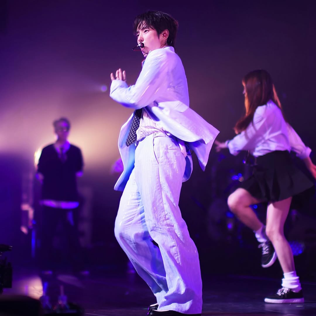 Recent activity shot of Lee Joongi