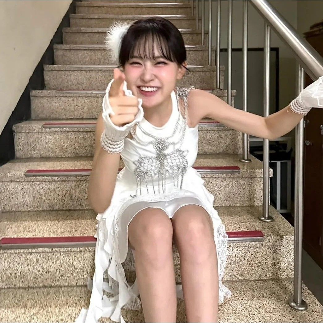 Cuplikan di balik layar dari Kim Dahyun