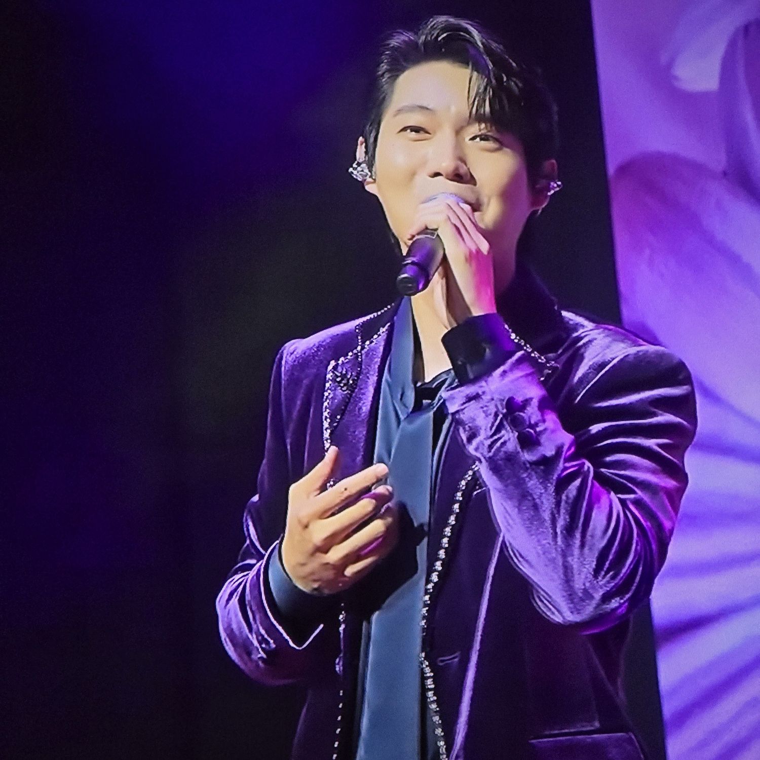 Latest photo of Son Taejin